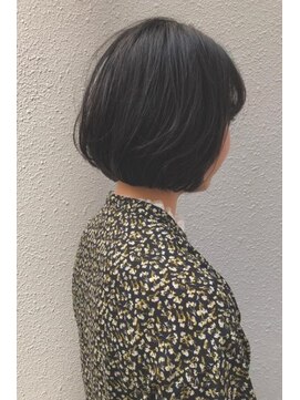 レボルトヘアー(R EVOLUT hair) 《Kim》肩上ボブ　アッシュグレー