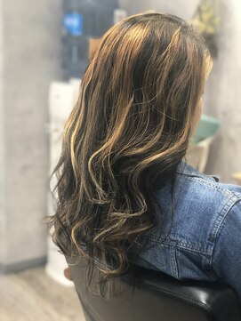 クシュ 所沢東口店(kusyu...) カーキグレージュマッシュショートボブフェザーバングヘナ(所沢)