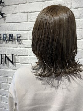 ヘア スパ ビューティー エールフォルム(HAIR SPA BEAUTY YELLFORME) くびれミディアムスタイル×グレージュ