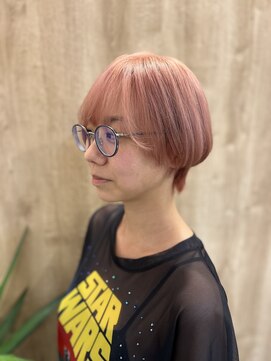 ベル(bell.) ピンクベージュ × マッシュショート