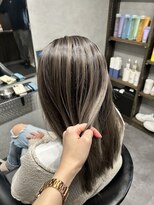 アクロマティック(Achromatic)&nbsp;バレイヤージュ