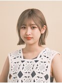 ボブ ミニボブ 切りっぱなし くびれボブ 小顔 ブリーチ