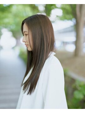 スクテ スイ(SQUTE Sui) .