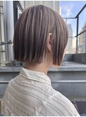 切りっぱなしボブ/ヘイリーボブ/外ハネボブ
