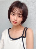 耳かけショートボブ/30代/40代/50代/くすみベージュ