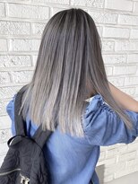 シェルヴ(XELVE)&nbsp;ホワイトグラデーション