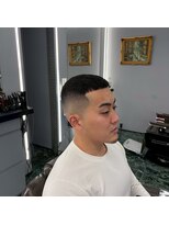 サロンドゥボルカン(Salon du Volcan) フェードクロップ