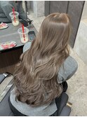 オリーブベージュ