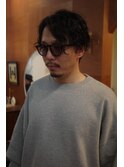 波巻きスパイラルパーマカーリーパーマメンズ眉毛カット外国人風
