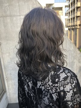 ジーナ(XENA) ダークグレー