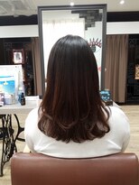 ブルーフィン シセロ(Blue Fin cicero) 20代30代暗髪黒髪/夏ヘアー/透明感/美シルエット/ツヤ髪ロング