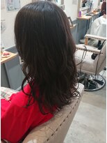 サンクチュアリー 千里山(Sanctuary)&nbsp;イルミナカラーでグレーに透けるダークアッシュカラー◎30代40代