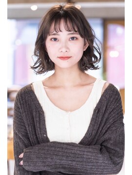 クロム バイ リエット(Chlom by Lietto) Chlom☆新宿 ハイライトベージュイルミナカラーハンサムショート