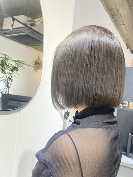 カフカ(CAFCA) 【CAFCA】パッツリボブ