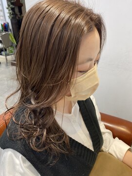 ウル(ulu) ブリーチマロンカラー