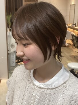 ビュー フクオカ(VIEW FUKUOKA) 黒染め似合わせカットショートボブ学割u24ヘアドネーション