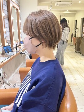 ネオリーブ クタ 町田店(Neolive kuta) 大人かわいいショート【町田、町田駅230318】