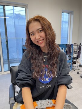 ナループロア ハチ(Nalu pu loa hachi) ロングパーマ/ドライパーマ/ウェーブパーマ