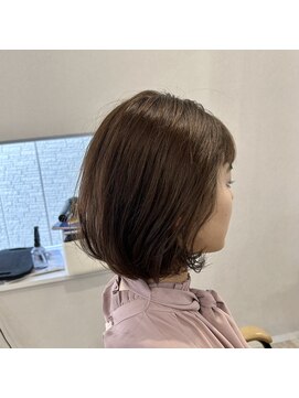 シーン(scene) 丸みボブ