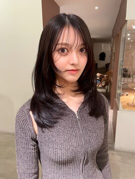 ツナグ(tsunagu) ストレートミディアムレイヤー