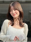 韓国ヘアセミロングくびれレイヤーカット赤み無しブラウンカラー