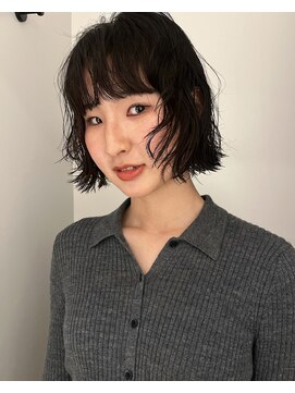 ロールアップスリーブス(ROLL UP SLEEVES) ボブパーマ