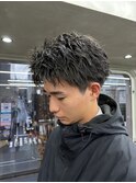 刈り上げアップバングスパイキーショートアクティブショート