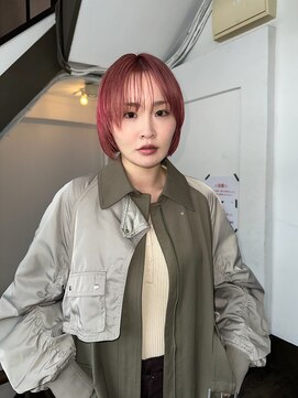 ボウ(BOW) 【BOW HAIR】大人ピンクミニボブ