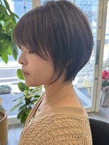 ビューエヒメ(VIEW EHIME)&nbsp;小顔カットショートボブ大人可愛いアッシュオリーブ