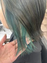 アーサス ヘアー デザイン 新潟駅南店(Ursus hair Design) 切りっぱなしボブ×インナーカラー