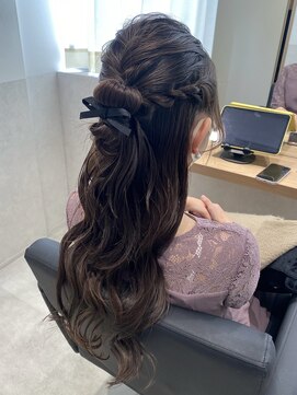 アールサロン 名駅(Rr SALON) ハーフアップアレンジ