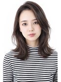 前髪なしのシャギースタイル