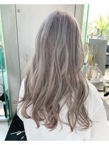 シェリ ヘアデザイン(CHERIE hair design) グレーホワイト☆