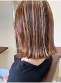 切りっぱなしボブスタイル