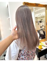 コワファースト  させぼ五番街店(COIFF1RST)&nbsp;ケアブリーチで艶々グレージュ