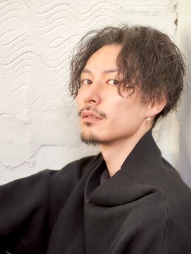 プログレスプラス センターパートアップバング ツーブロ刈り上げ ツイスパMIX