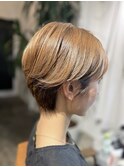 白髪ぼかしパープルブラックミントアッシュ×小顔ショートボブ