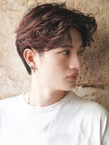 カライング(ing)&nbsp;スーツ短髪ツーブロック束感モテる黒髪シークレットパーマ流行