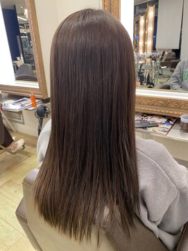 コワファースト 大分(COIFF1RST) イルミナカラー