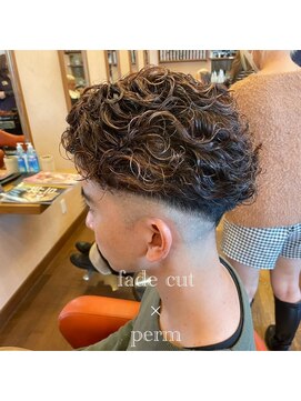 シェロヘア(cielo HAIR) フェード×パーマ