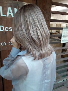 メデル(medel) ミルクティベージュ