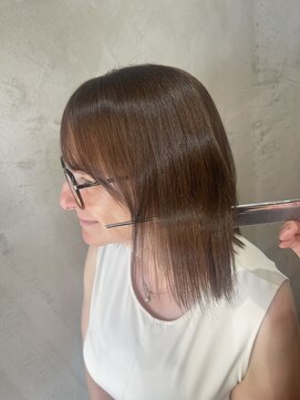 シアー 銀座店(SHEER.) 髪質改善×縮毛矯正×酸性ストレート【銀座,銀座一丁目美容室】