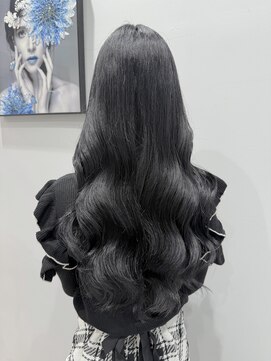 アリュア(Allure) ロングヘア/ブラックカラー/コリアンブラック/ブルーブラック