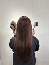 color彩【カラーサイ】 山口 あんな