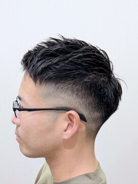 夜髪 シャープに決まる。0.4mmソフトモヒカン