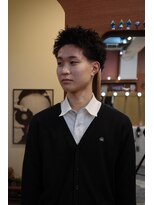 エディ(Edy)&nbsp;メンズスパイキーショート刈り上げツイストピンパーマ眉毛カット