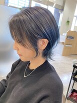 ファースト 長町店(first)&nbsp;【カッコイイ女性像で！】黒髪ウルフヘアに毛先の青で個性を