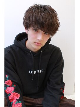 シン(syn) セミウエットビジカジマット無造作ショートネープレスイメチェン