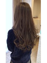 ラグーナ(Laguna)&nbsp;ロング　グレージュカラー　デジタルパーマ