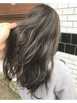 チョビー(Chobii) 【chobii 】外国人風カラー/透明感/ハイライト/グレージュ